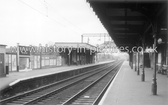 Highams Park Station, Highams Park, Chingford, London. c.1950's.